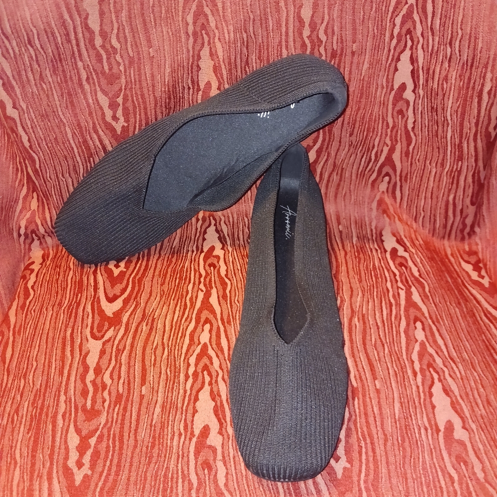 ARROMIC Very Dark Blue Square Toe Loafers Flats Women's Size 11